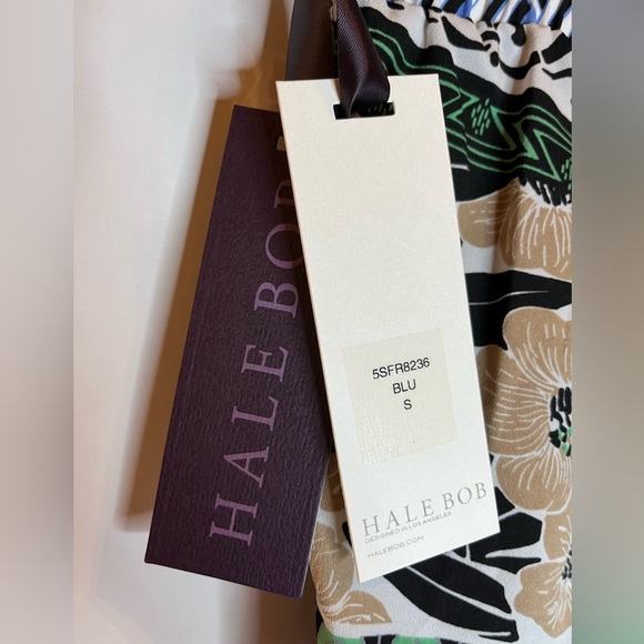 Hale Bob Floral Shorts, Smocked Drawstring Waist - Picture 7 of 10